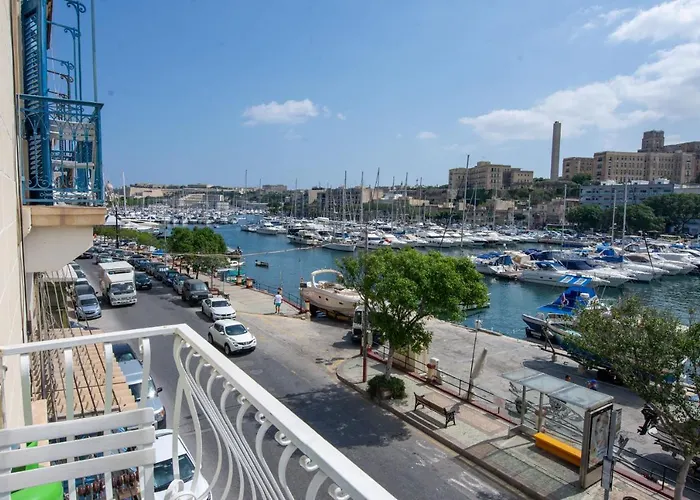 Seafront Проживание в семье *