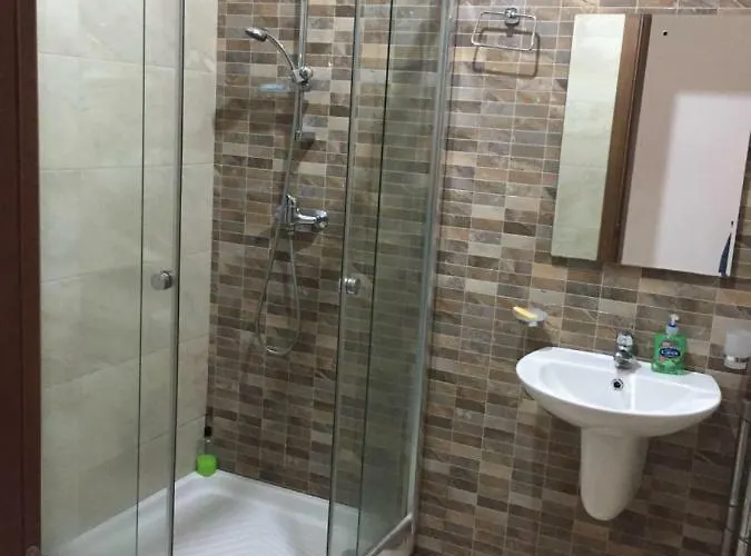 Seafront Gazde/Camere de închiriat